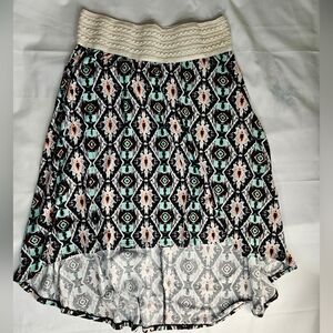 No Boundaries high low skirt